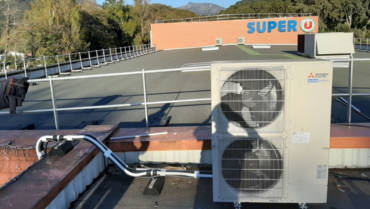 SUPER U</br><i class="fas fa-map-marker-alt"></i> SAGONE